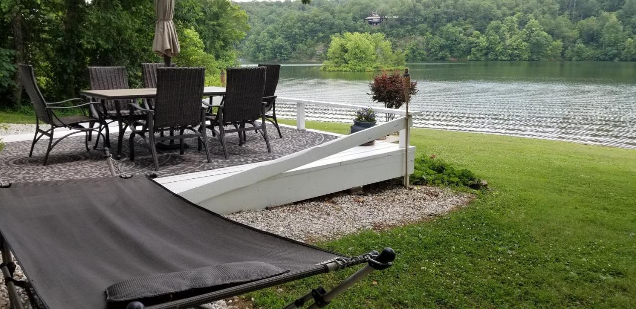 Lakehouse Has Spectacular View Plus Easy Access! Rogers Buitenkant foto